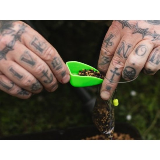Korda Solidz Scoop – лопатка за PVA торбички